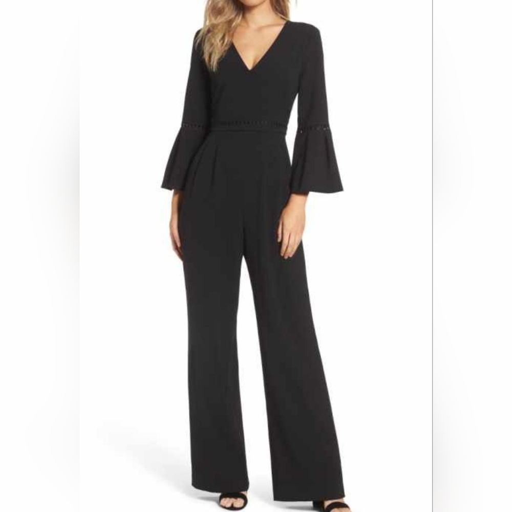 Alexia  Admor New‎ w/tags Black off the shoulder jumpsuit Size 4
